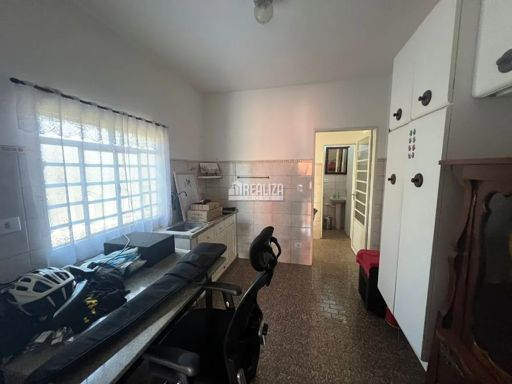 Casa, 2 quartos, 210 m² - Foto 17