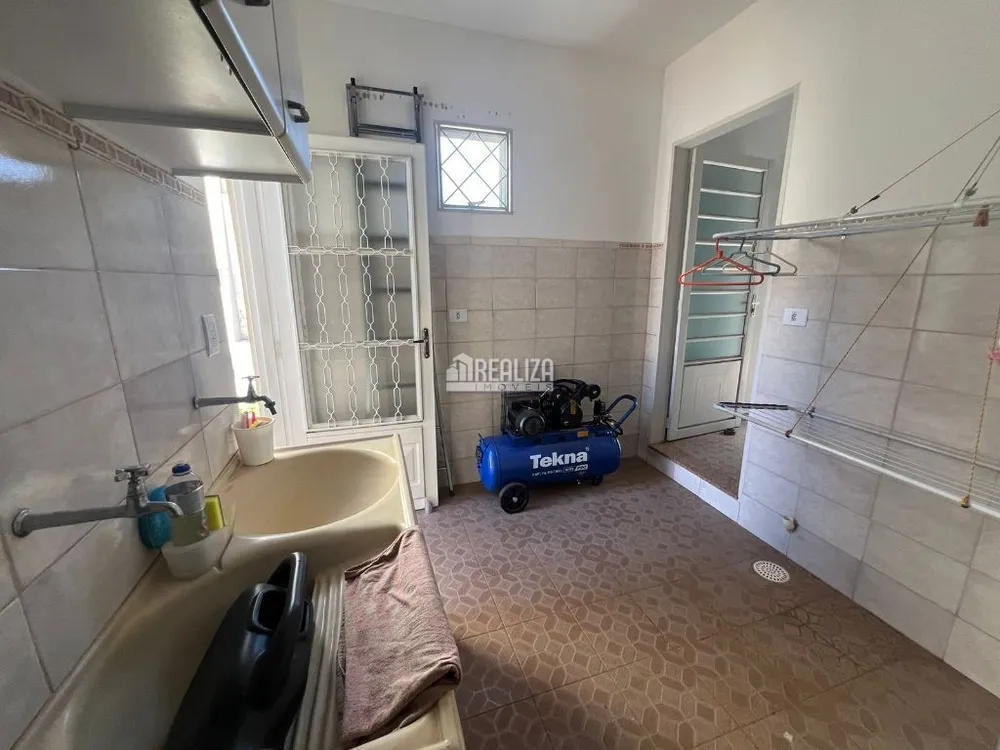 Casa, 2 quartos, 210 m² - Foto 16