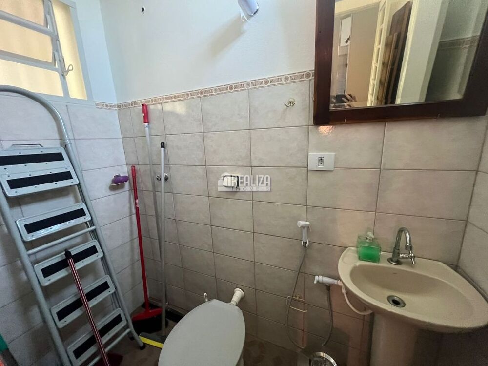 Casa, 2 quartos, 210 m² - Foto 8