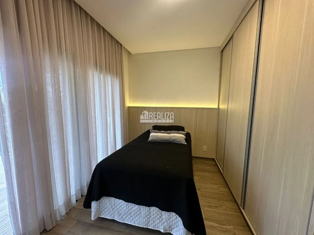 Casa, 3 quartos, 214 m² - Foto 7