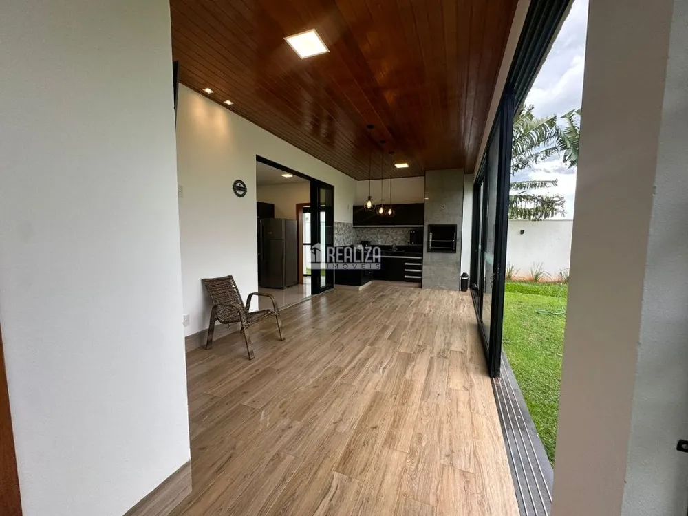 Casa, 3 quartos, 214 m² - Foto 4