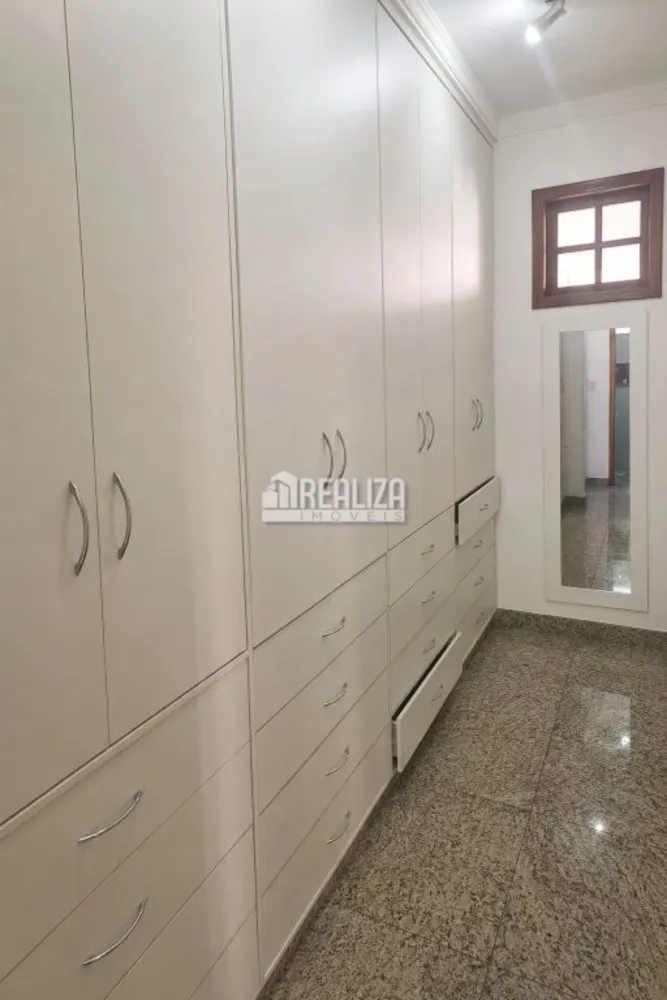 Casa, 3 quartos, 210 m² - Foto 7