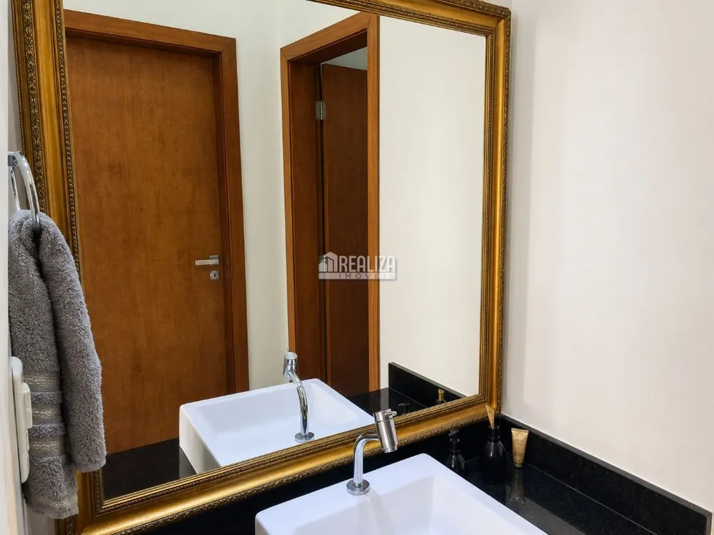 Casa, 3 quartos, 210 m² - Foto 8