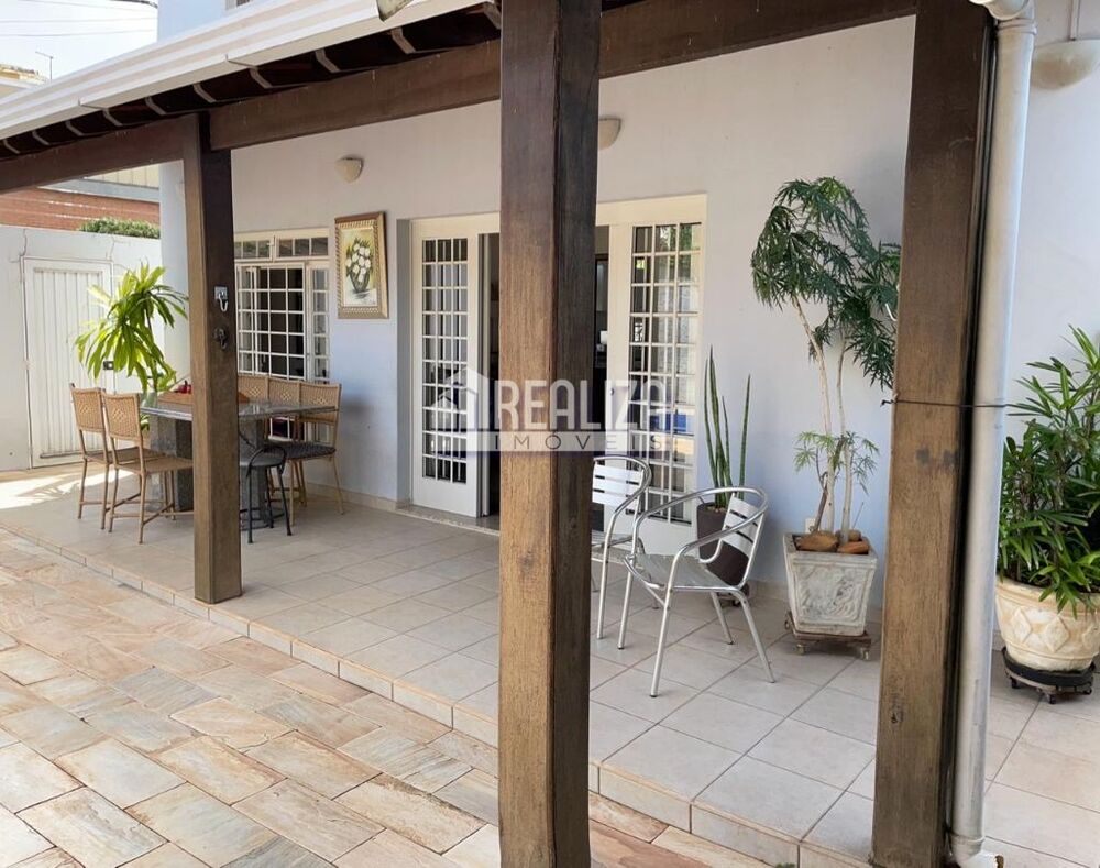 Casa, 4 quartos, 235 m² - Foto 12