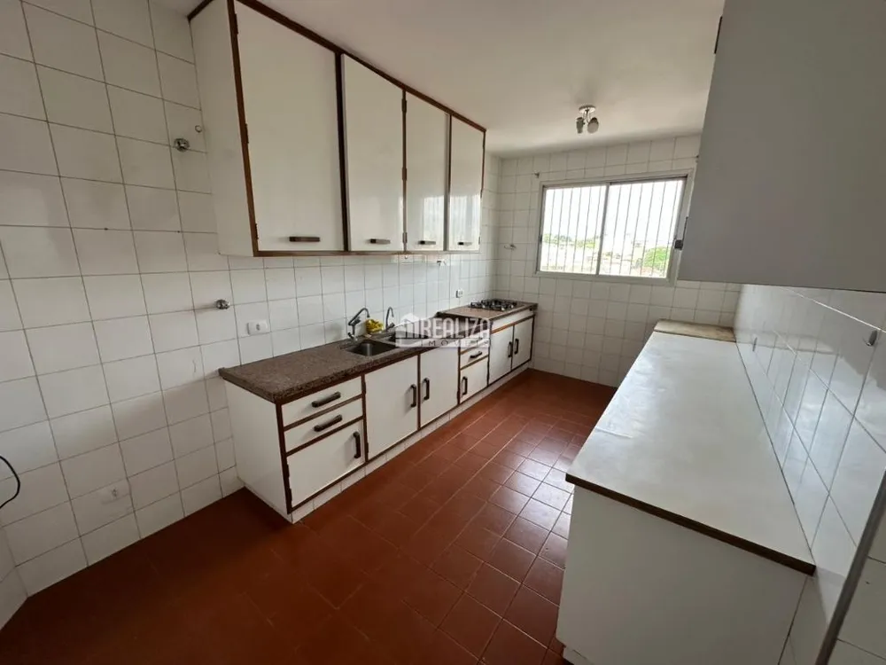 Apartamento, 3 quartos, 299 m² - Foto 2