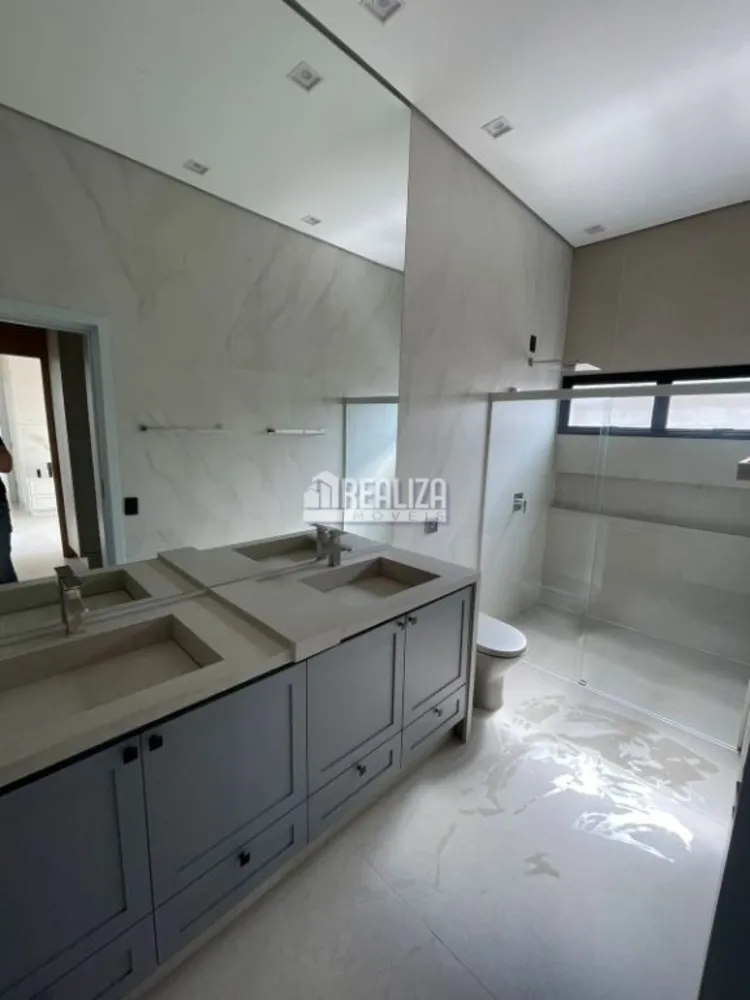 Casa, 3 quartos, 238 m² - Foto 3