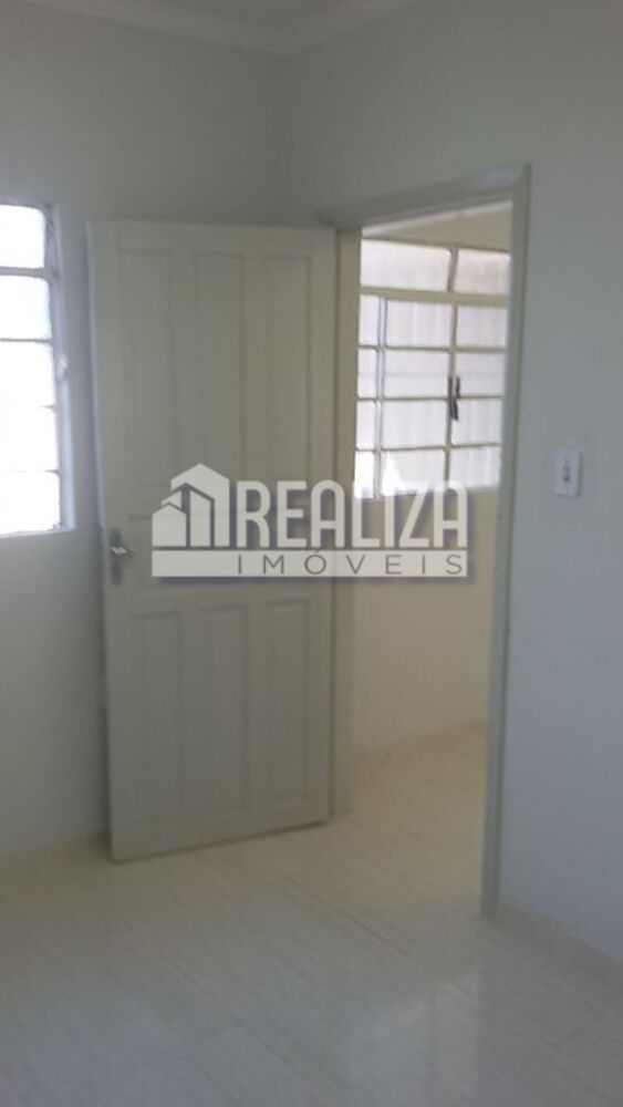 Prédio Inteiro à venda com 3 quartos, 250m² - Foto 12