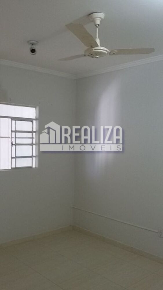 Prédio Inteiro à venda com 3 quartos, 250m² - Foto 5
