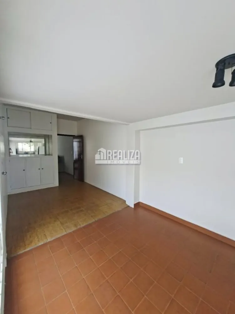 Casa, 5 quartos, 212 m² - Foto 4