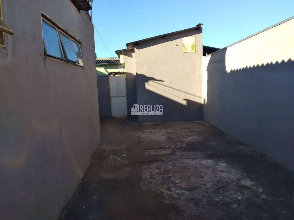 Casa, 1 quarto, 168 m² - Foto 3