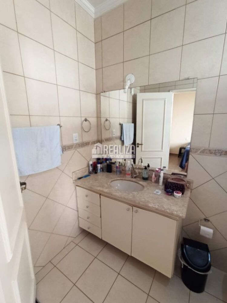 Casa à venda com 3 quartos, 175m² - Foto 12