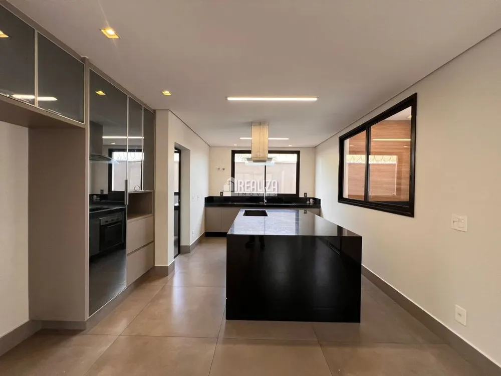 Casa, 4 quartos, 318 m² - Foto 8