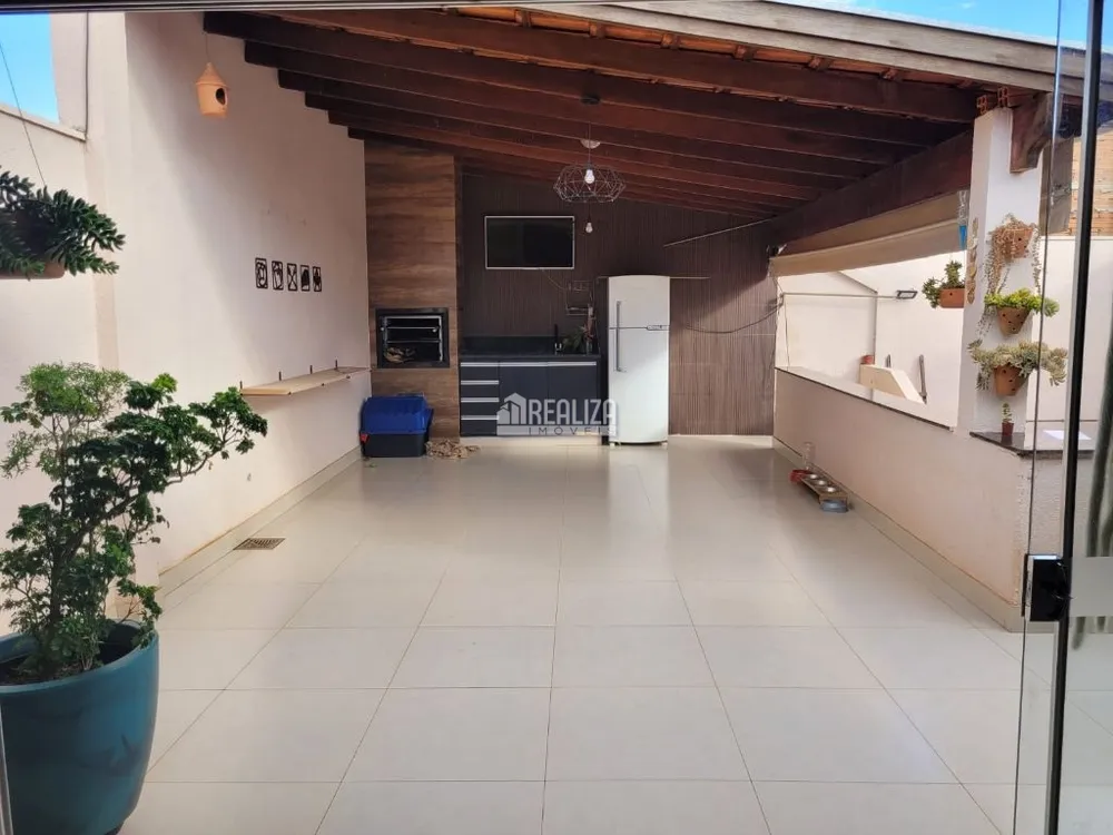 Casa, 3 quartos, 250 m² - Foto 5