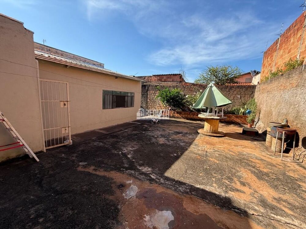 Casa, 3 quartos, 118 m² - Foto 3