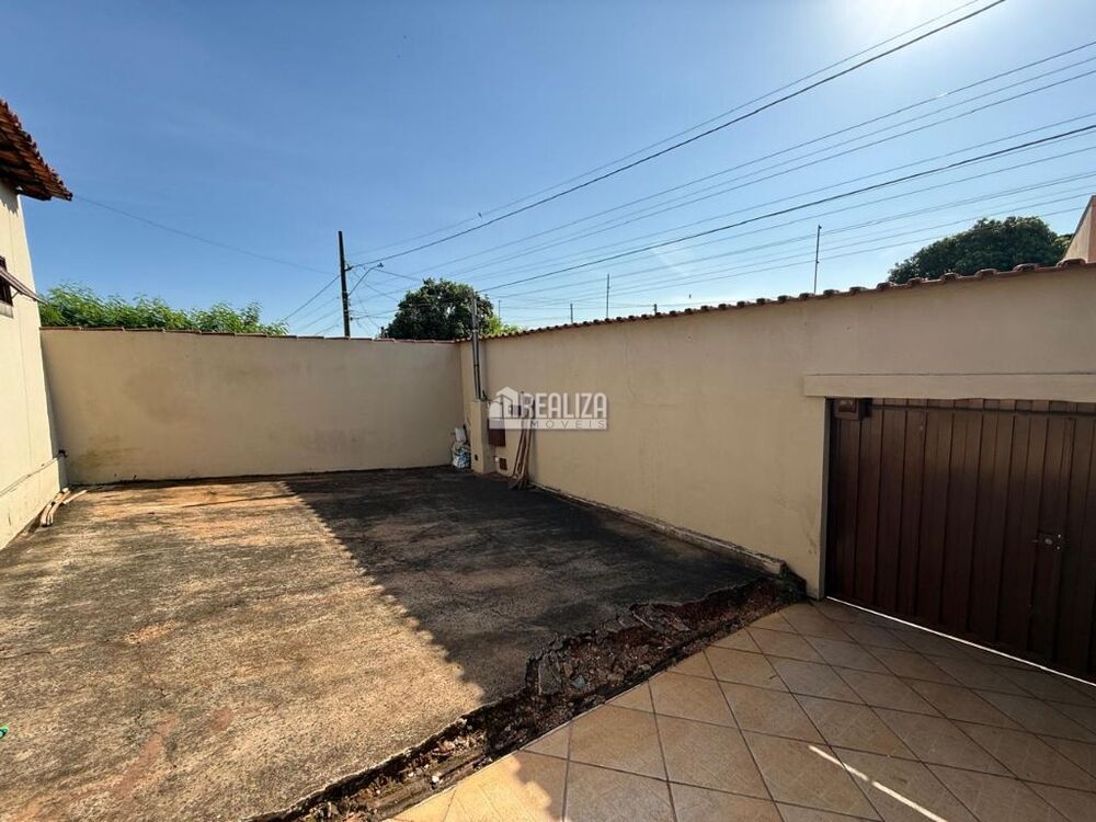 Casa, 3 quartos, 118 m² - Foto 1