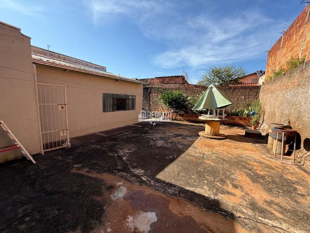 Casa, 3 quartos, 118 m² - Foto 4