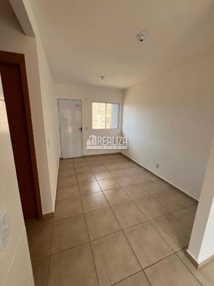 Casa, 2 quartos, 41 m² - Foto 1
