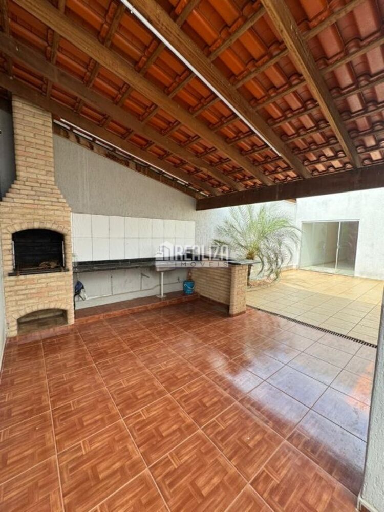 Casa, 3 quartos, 300 m² - Foto 3