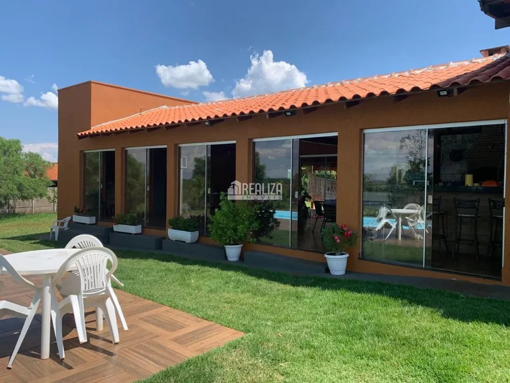 Chácara, 2 quartos, 5000 m² - Foto 1