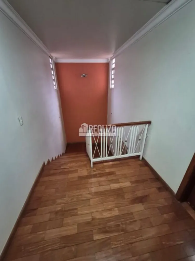 Casa, 6 quartos, 322 m² - Foto 3