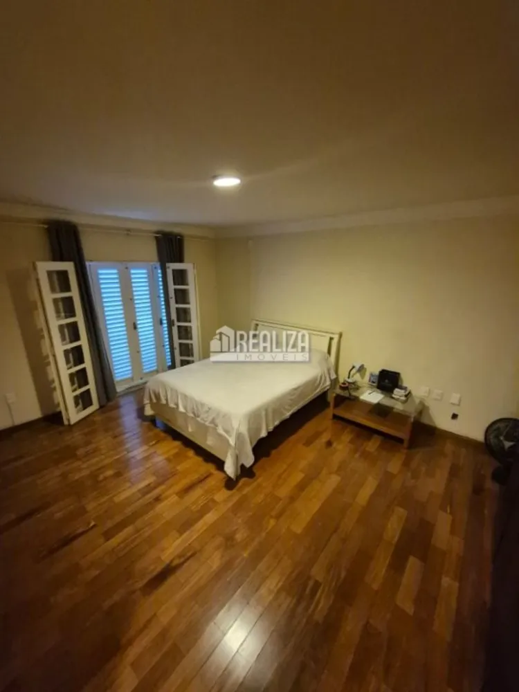 Casa, 6 quartos, 322 m² - Foto 12