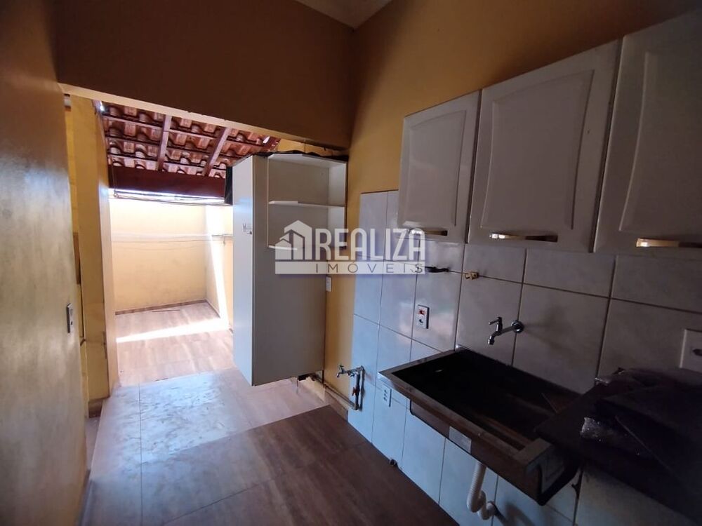 Casa, 3 quartos, 281 m² - Foto 3