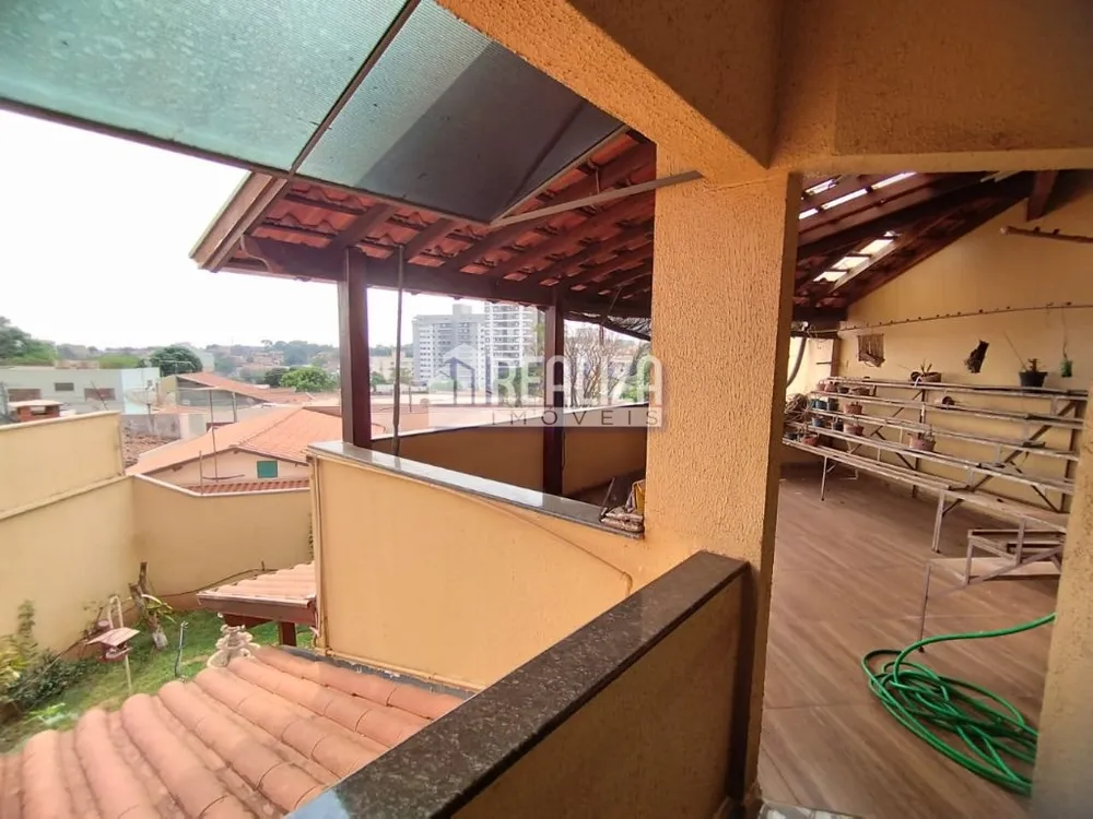 Casa, 3 quartos, 281 m² - Foto 11