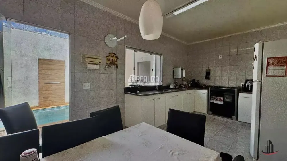 Casa, 3 quartos, 161 m² - Foto 8