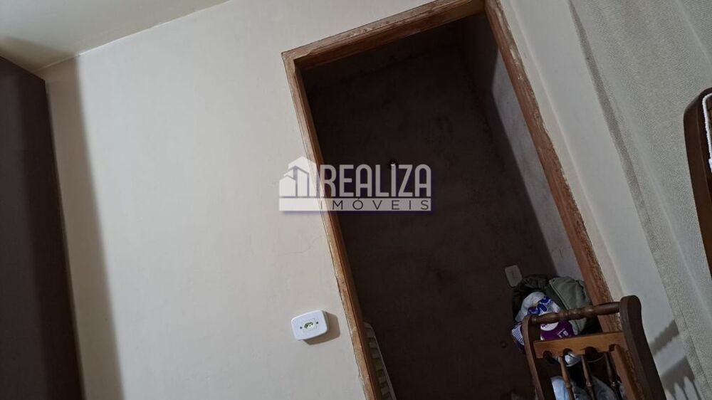 Casa, 2 quartos, 200 m² - Foto 2