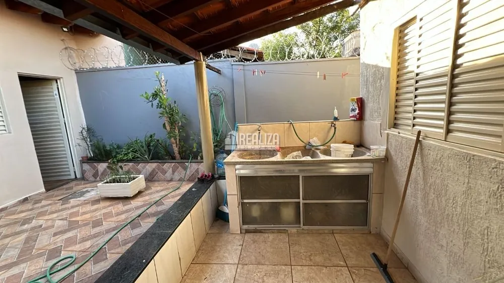 Casa, 4 quartos, 162 m² - Foto 3