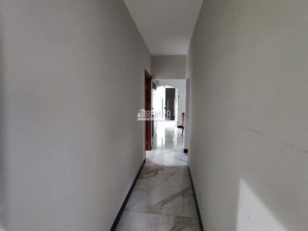 Casa, 3 quartos, 230 m² - Foto 15