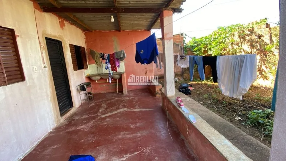 Casa, 2 quartos, 70 m² - Foto 1