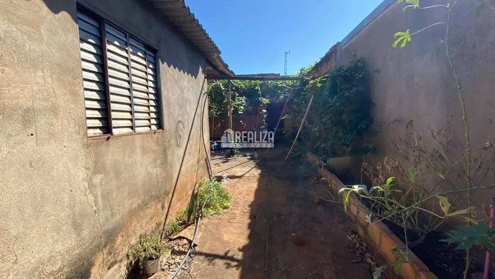 Casa, 2 quartos, 70 m² - Foto 2