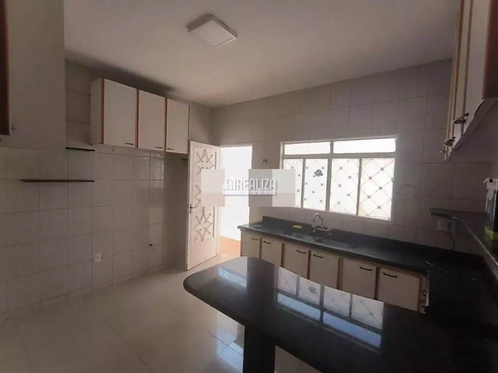Casa, 4 quartos, 170 m² - Foto 17
