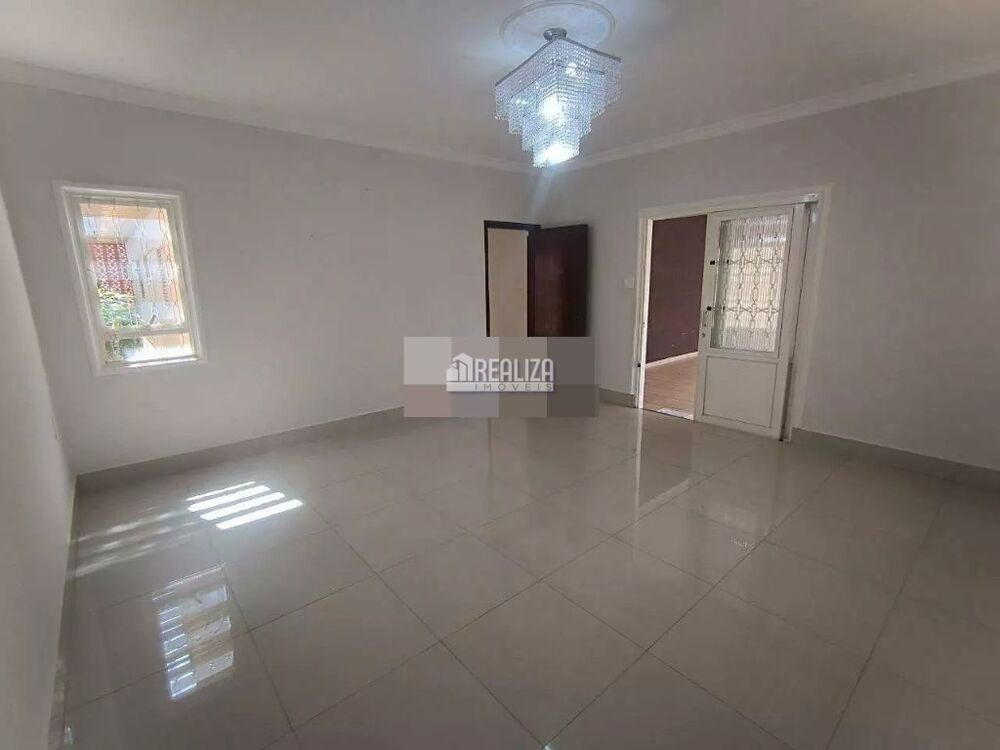 Casa à venda com 4 quartos, 170m² - Foto 7