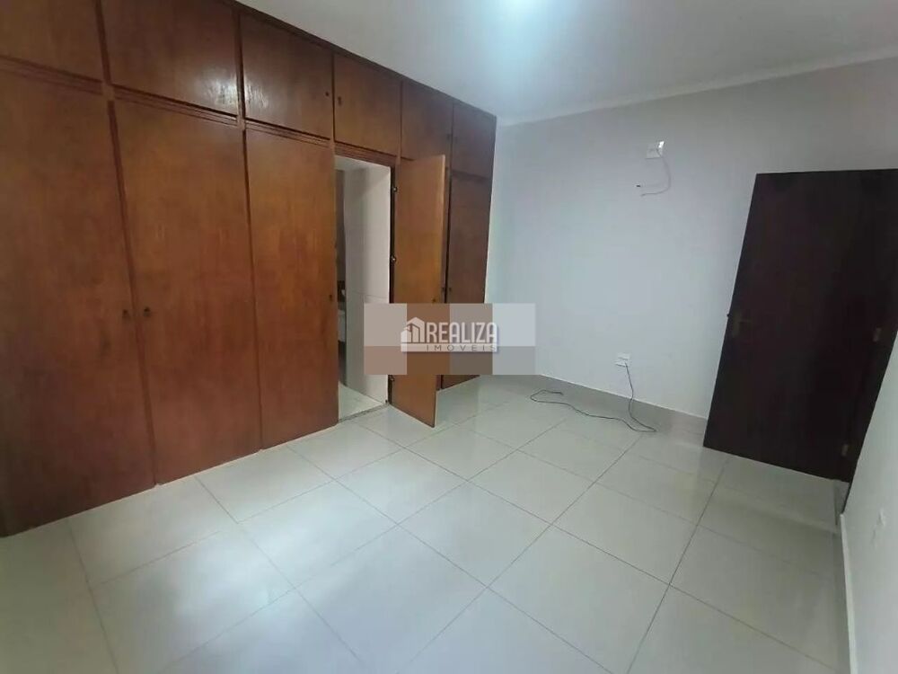 Casa à venda com 4 quartos, 170m² - Foto 10