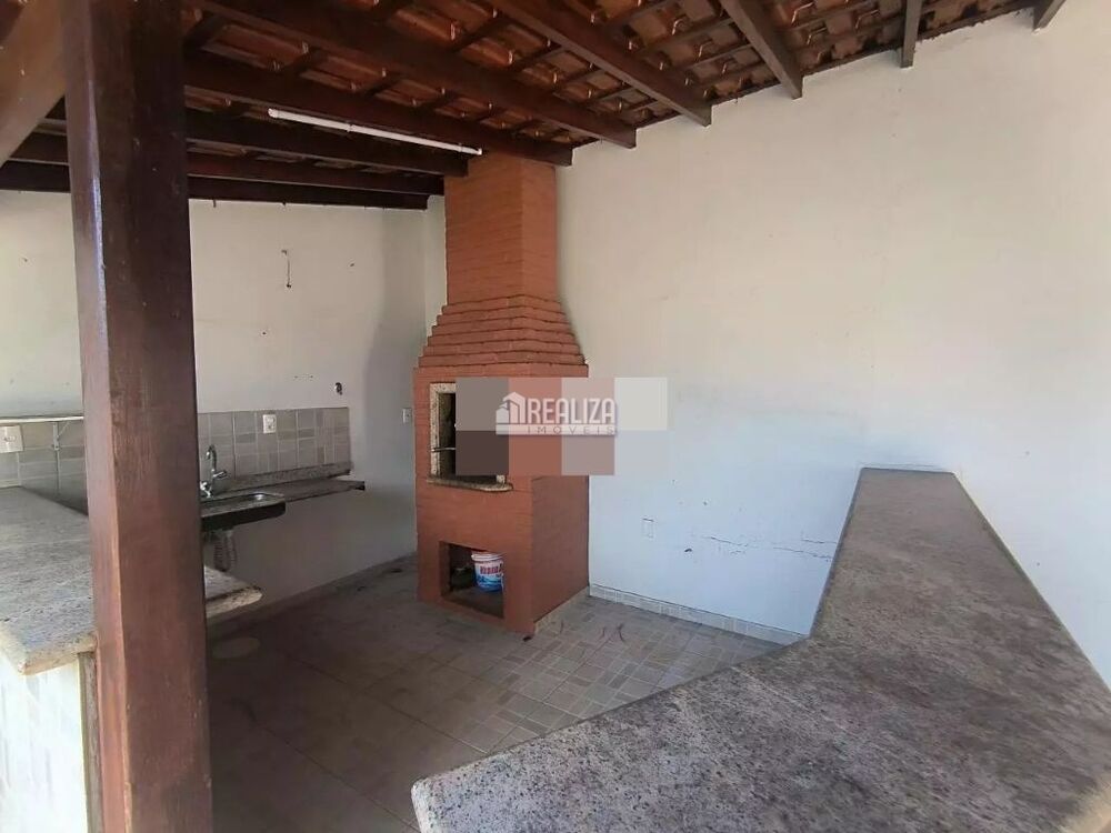 Casa à venda com 4 quartos, 170m² - Foto 4