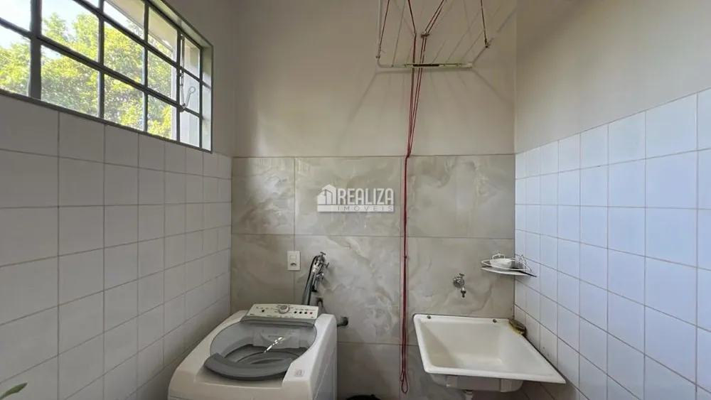 Casa, 4 quartos, 286 m² - Foto 3