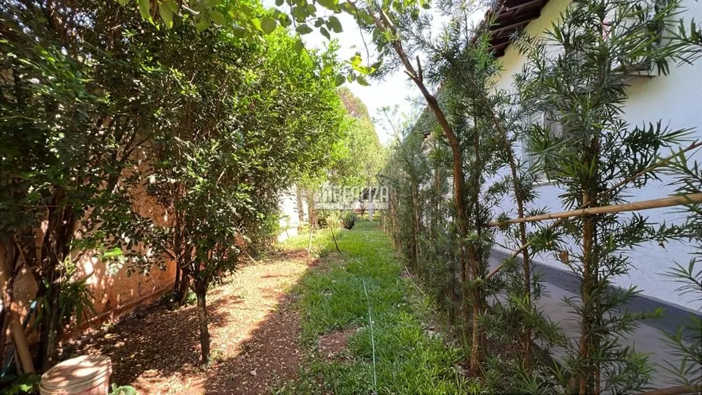 Casa, 4 quartos, 286 m² - Foto 4