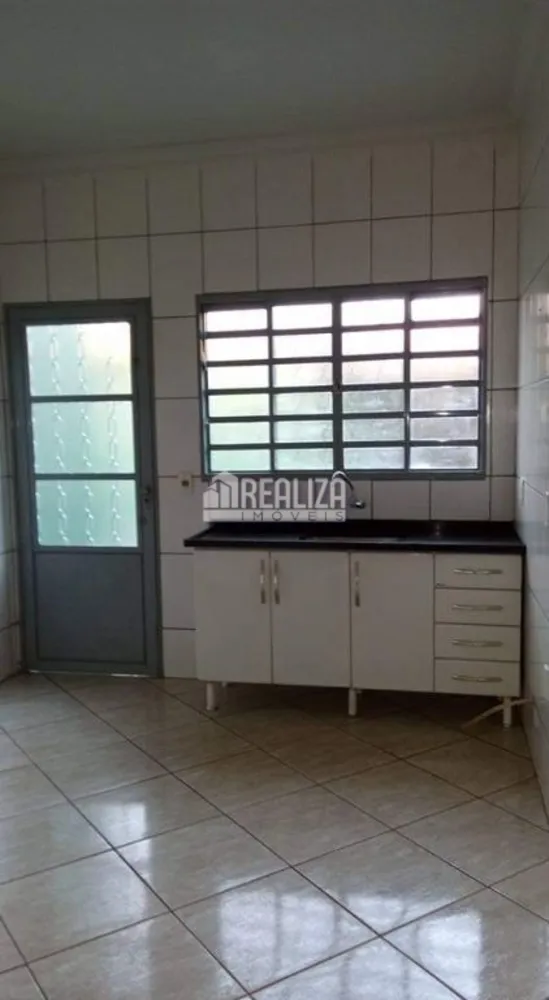 Casa, 3 quartos, 160 m² - Foto 2