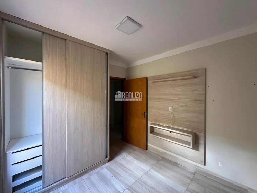 Casa, 3 quartos, 220 m² - Foto 17