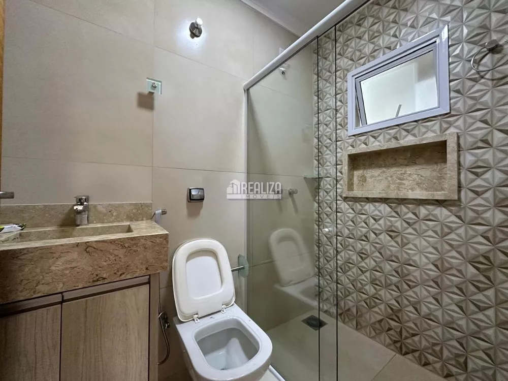 Casa, 3 quartos, 220 m² - Foto 8