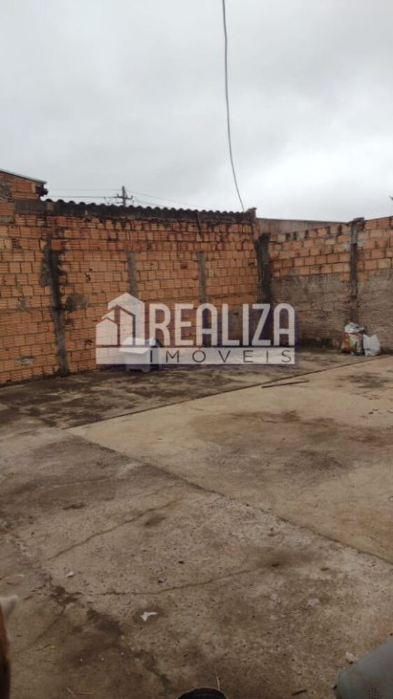 Casa à venda com 2 quartos, 52m² - Foto 8