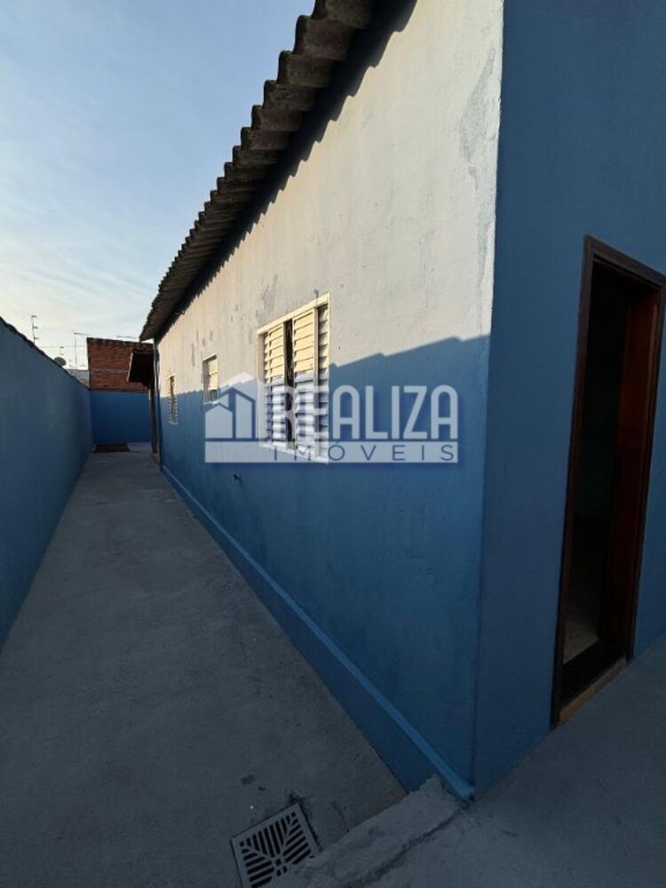 Casa, 2 quartos, 150 m² - Foto 1