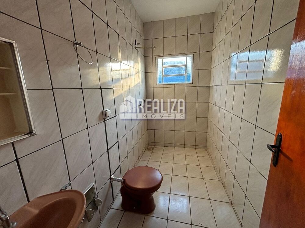 Casa, 2 quartos, 150 m² - Foto 2