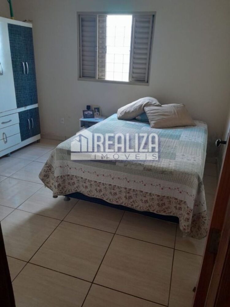 Casa, 3 quartos, 220 m² - Foto 4