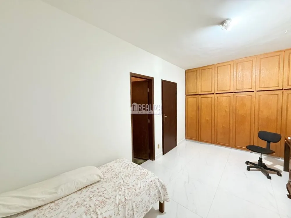 Casa, 3 quartos, 292 m² - Foto 14