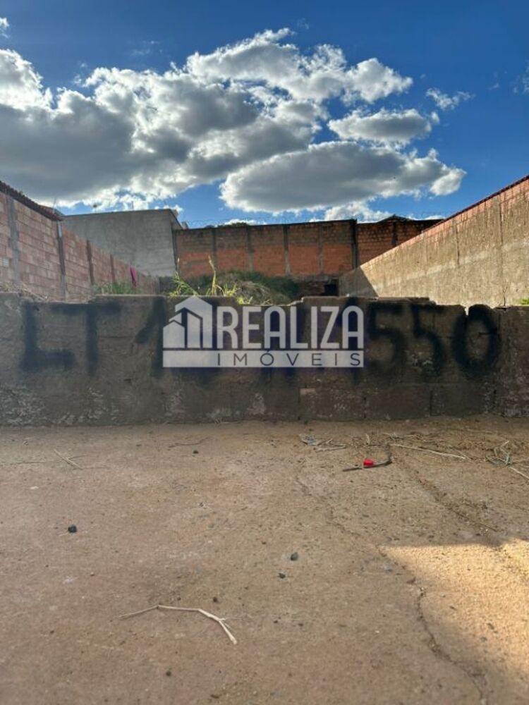 Terreno, 250 m² - Foto 1