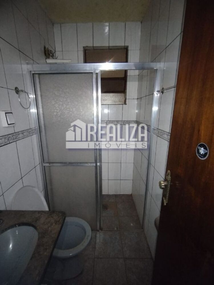 Casa à venda com 3 quartos, 150m² - Foto 3