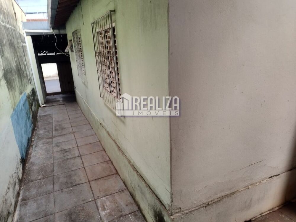 Casa à venda com 3 quartos, 150m² - Foto 8